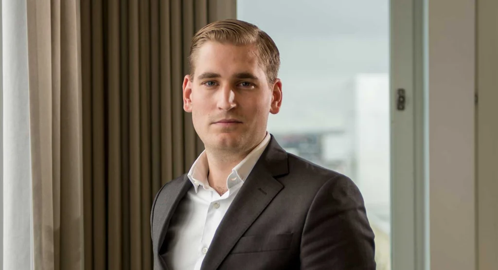 Alexander Franzén berättar om vägen till drömyrket på ledande investmentbank