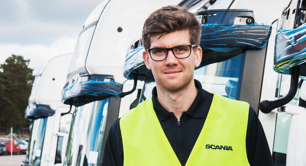 Traineetiden gav Hjalmar en helhetsbild av Scania