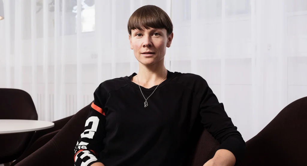 ”Vita män har generellt för mycket makt”