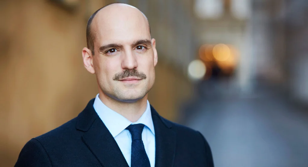 “Äg din story – låt ingen annan definiera dig”