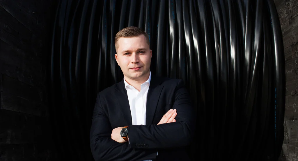 ”Vi ses också mycket utanför jobbet”