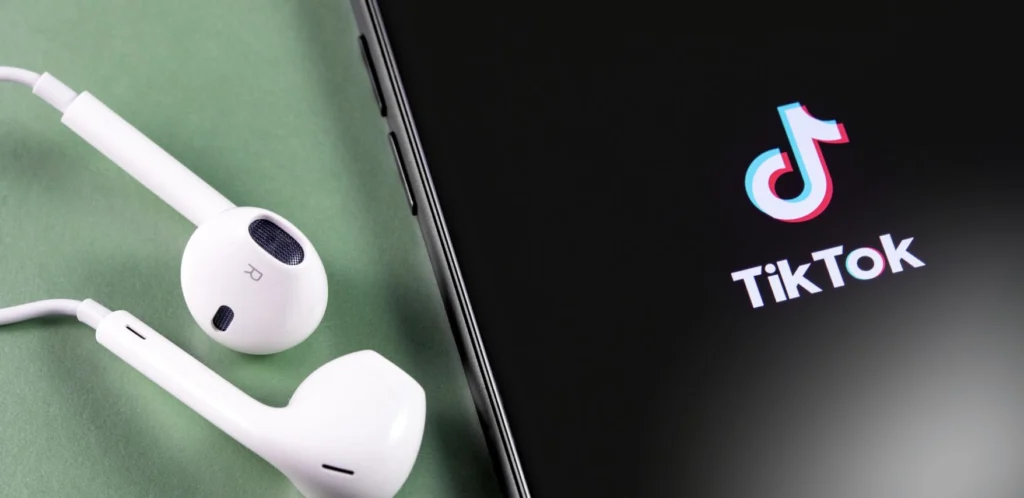 Varför vi alla borde använda appen TikTok